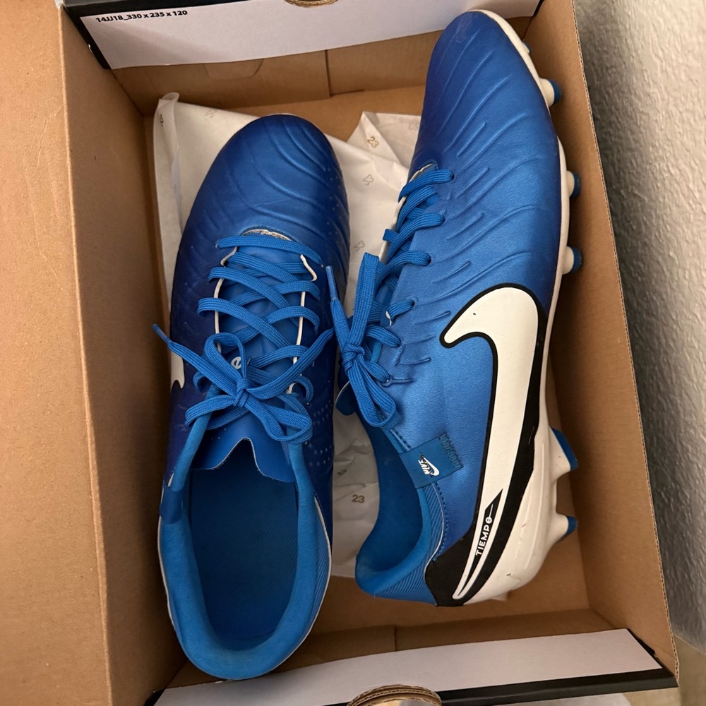 Nike Men’s Soccer Cleats - Blue/White
